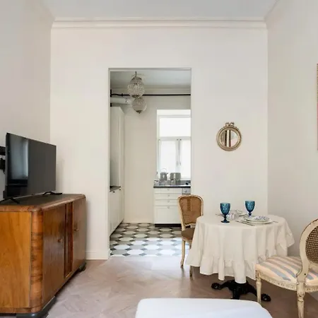 Comfortable Apartments, Very Quiet Apartment