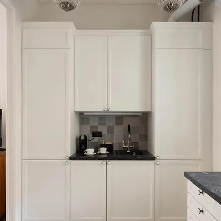 Comfortable Apartments, Very Quiet Apartment Versailles
