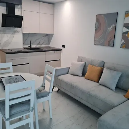 Comfortable Apartments, Very Quiet Apartment